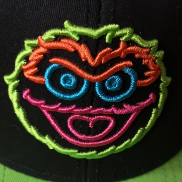 Hat Snap-back CAP - Picture 2 of 4